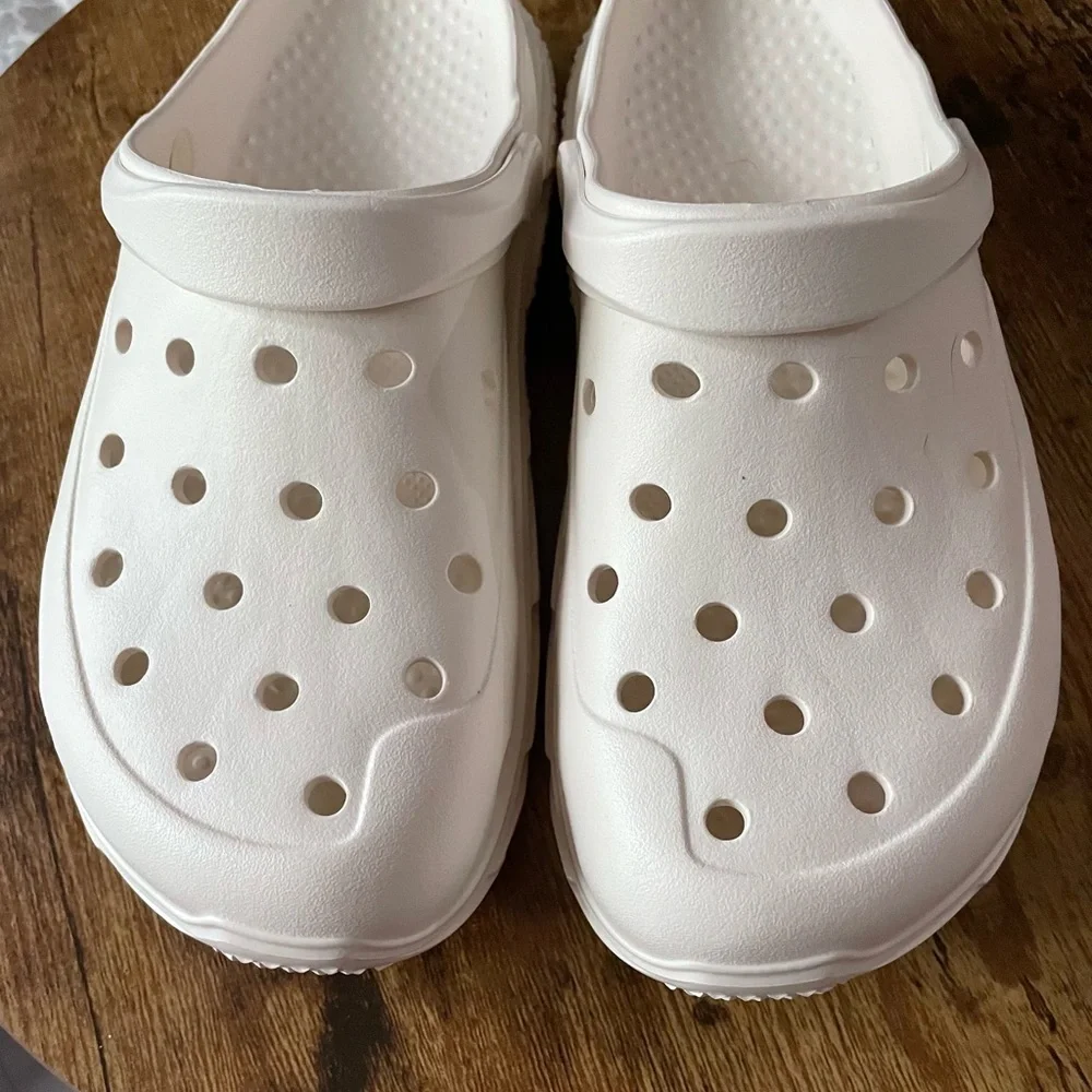 Big Boys/Girls size 5 White Slip On Shoes holes for charm accessories/breathable